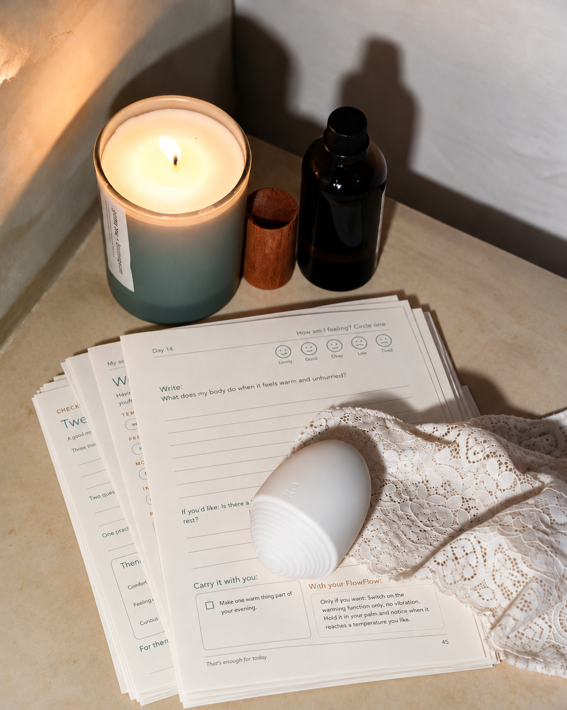 FlowFlow wellness companion with the 28-day digital journal
